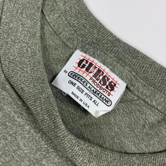 Vintage 90s Guess T Shirt - Picture 4 of 4